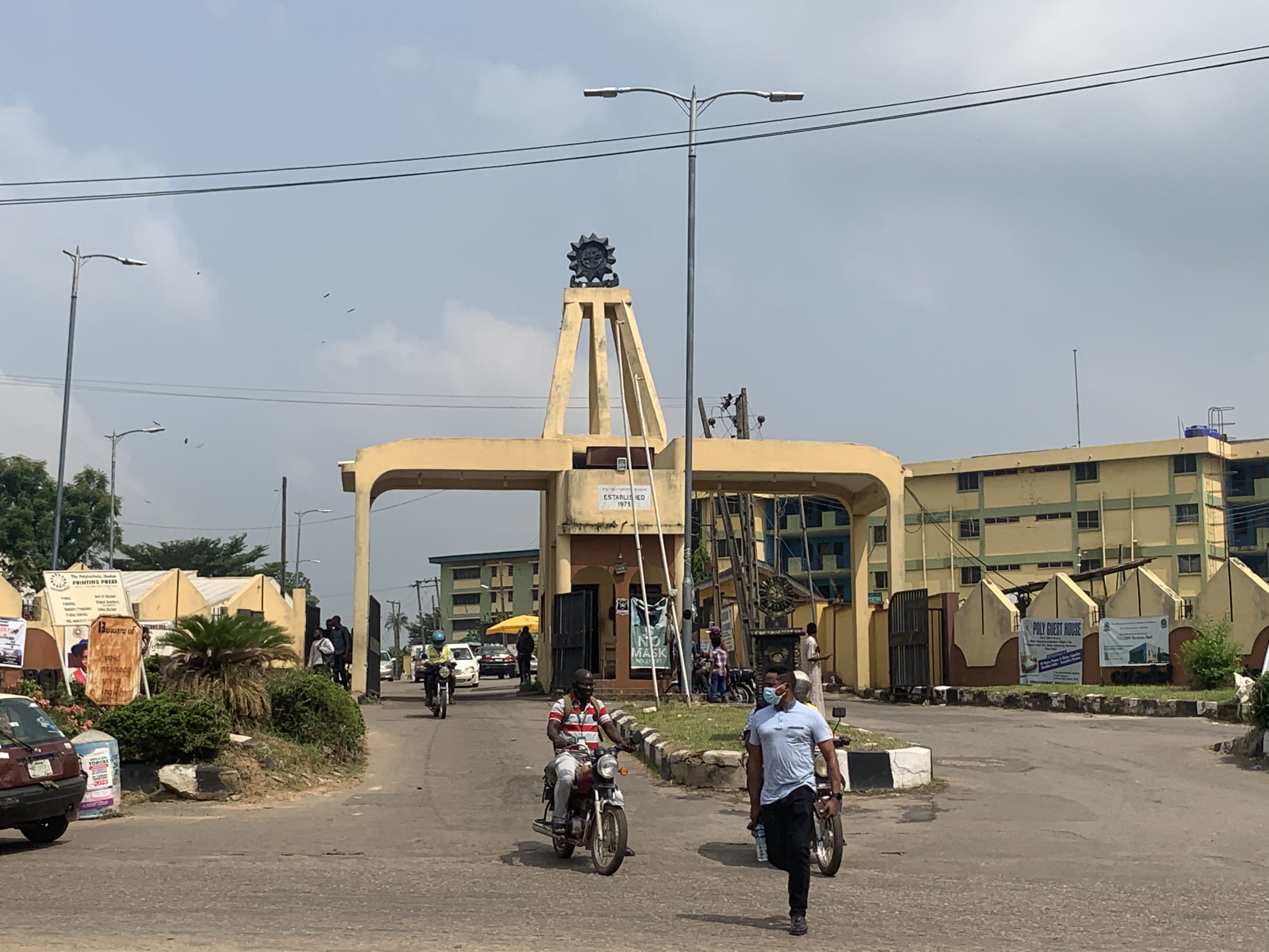 The_Polytechnic,_Ibadan_Entrance_Gate