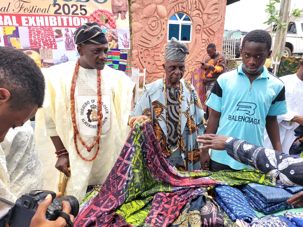 1277de63-c557-4750-9f25-ec19368a804b