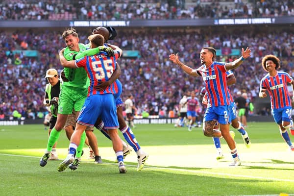 q4h3pYHFn4UE_0QGjTNTUIn9V_1440x960