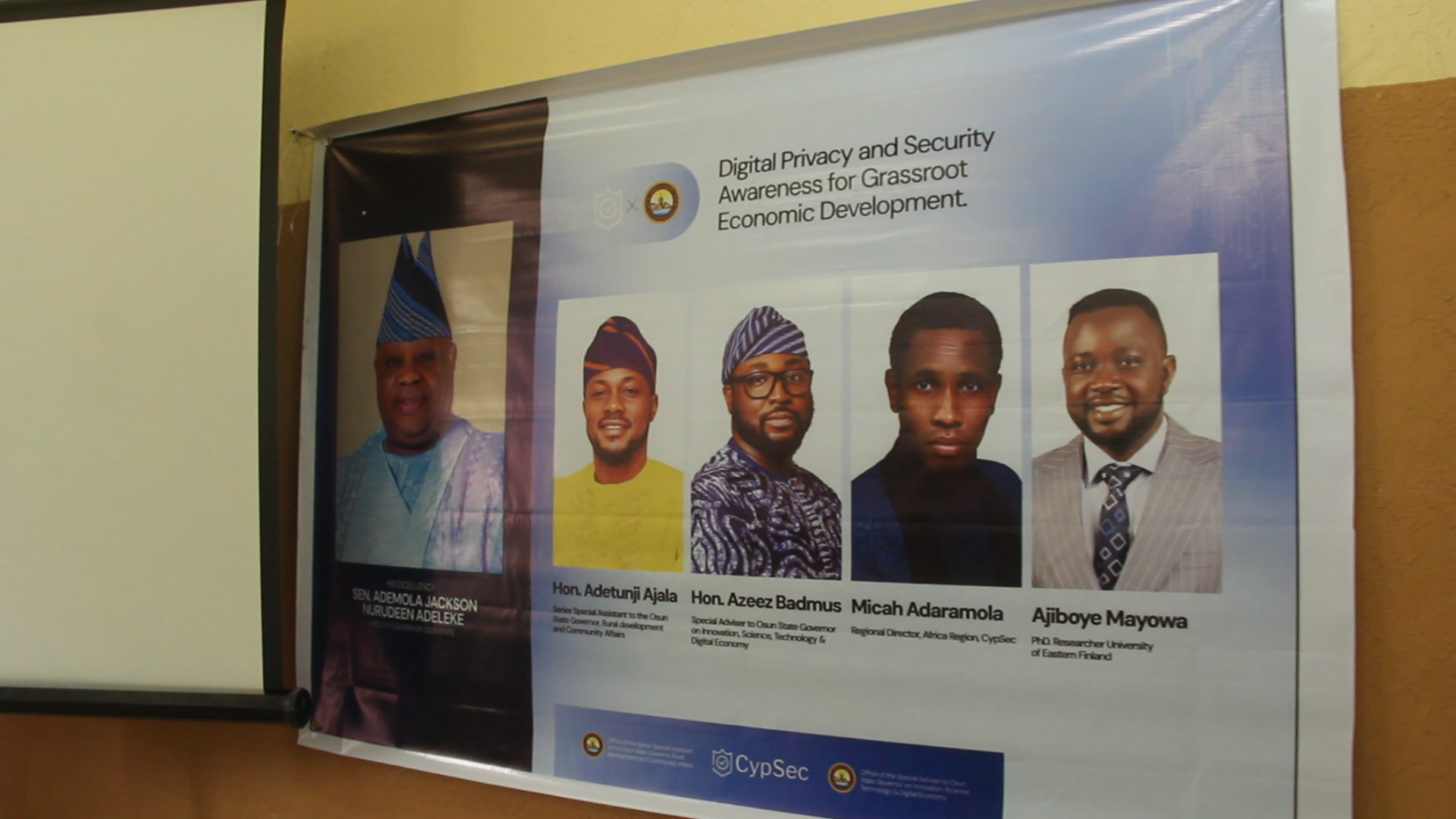 vlcsnap-error341_054516