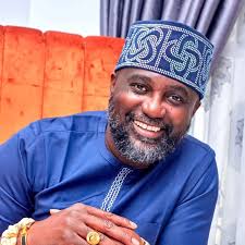 2CBB7659-E0F1-4F6D-882C-8D38F67A2E61