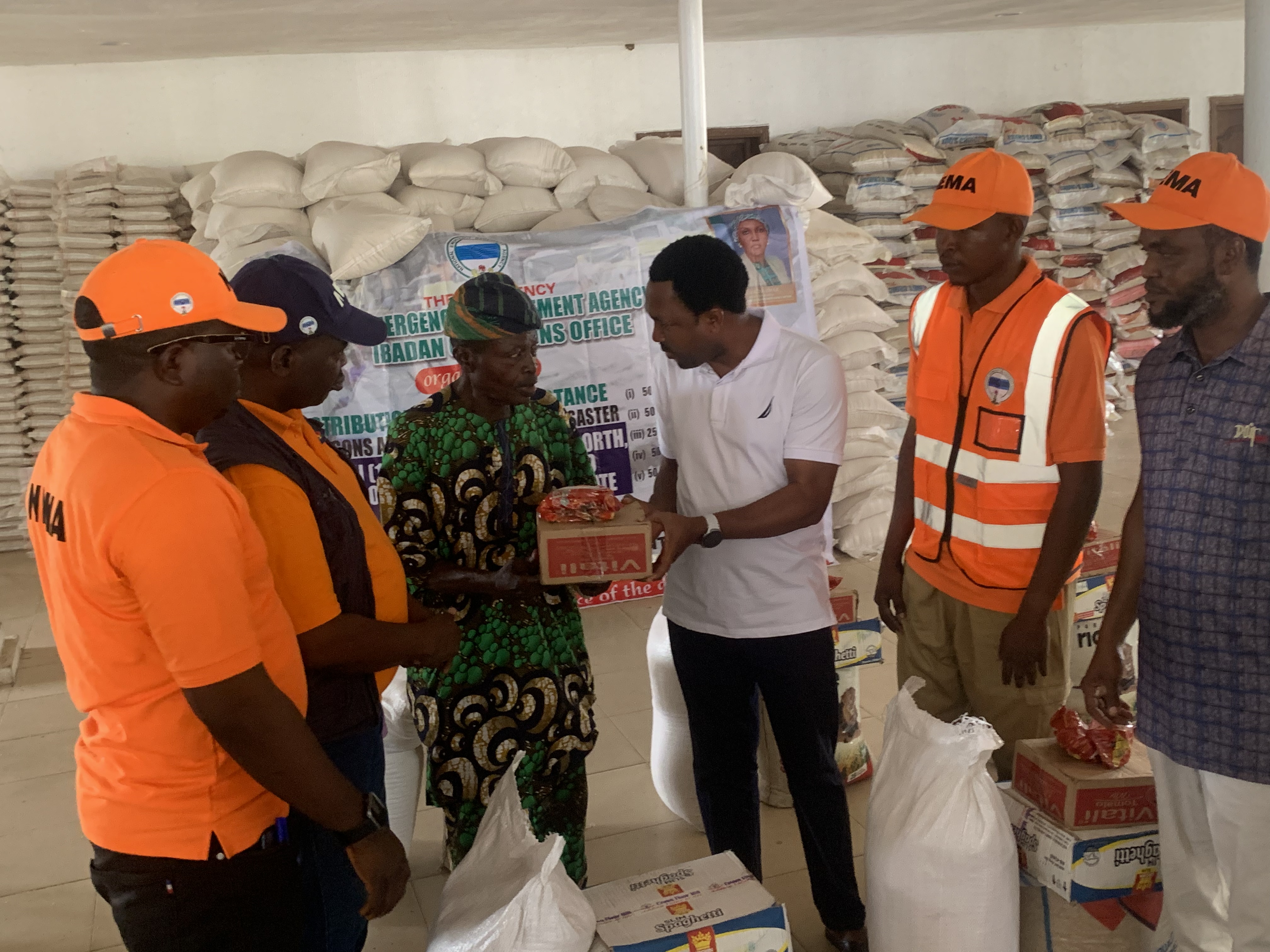 85F31F31-1817-486E-AE47-236F4F2F4979